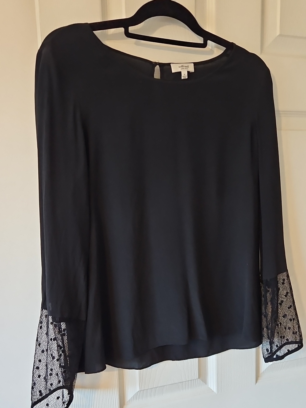 100% Silk Wilfred Black Blouse with Lace Sleeves